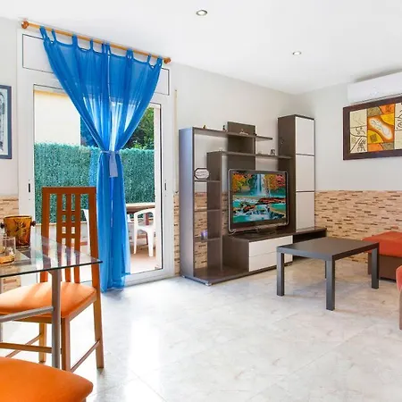 Sleeps 6 빌라 료렛 드 마르